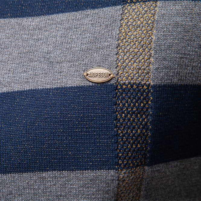 Men's round neck sweater